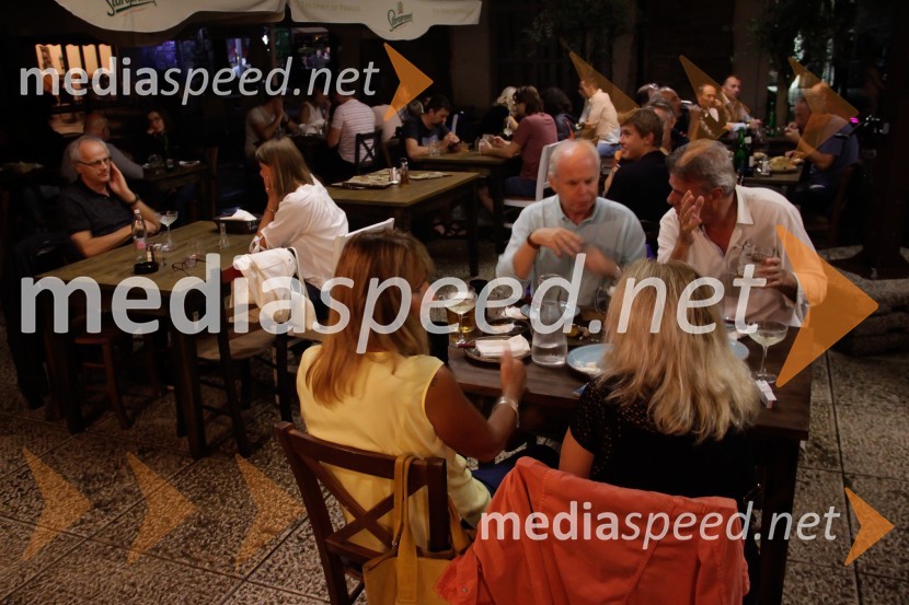 Obletnica gostilne Baščaršija v Kopru