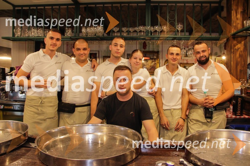 Obletnica gostilne Baščaršija v Kopru