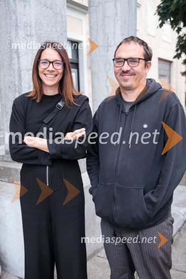 Vse zastonj! Vse zastonj!, Prešernovo gledališče Kranj, premiera