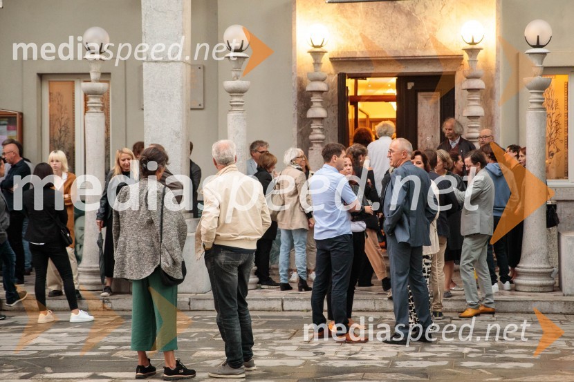 Vse zastonj! Vse zastonj!, Prešernovo gledališče Kranj, premiera