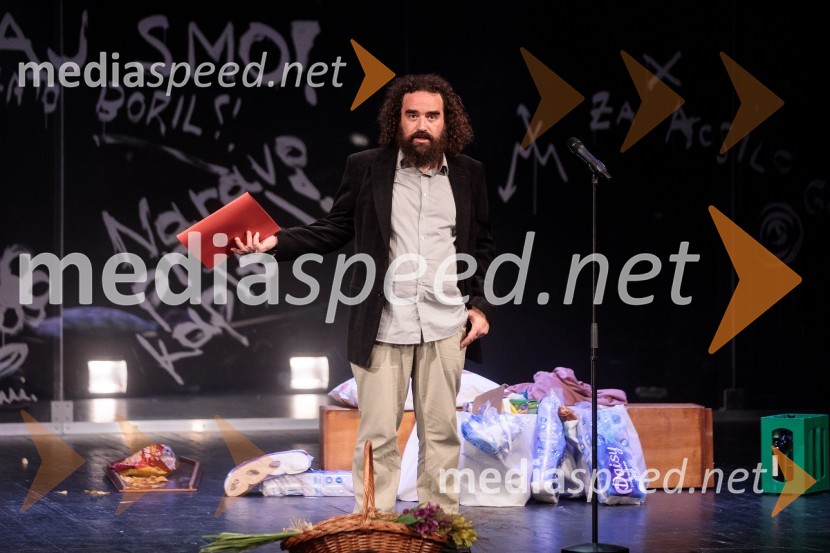   Jure Novak, režiser, direktor, Prešernovo gledališče KranjVse zastonj! Vse zastonj!, Prešernovo gledališče Kranj, premiera