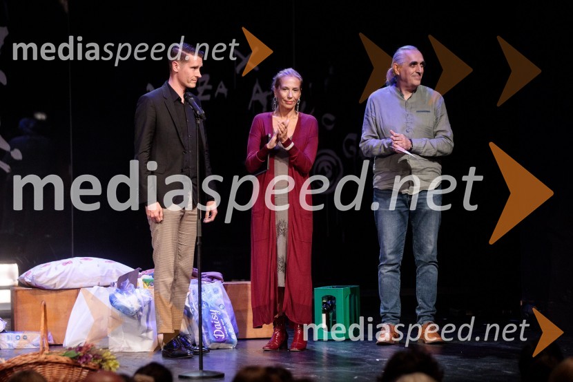  Janez Černe, podžupan Mestne občine Kranj;  ... ;  ... Vse zastonj! Vse zastonj!, Prešernovo gledališče Kranj, premiera