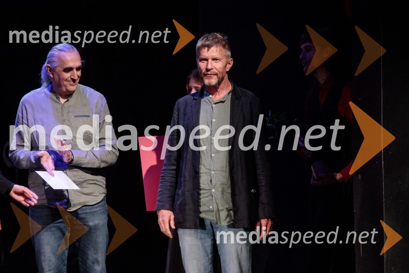  ... ;  Borut  Veselko, igralecVse zastonj! Vse zastonj!, Prešernovo gledališče Kranj, premiera