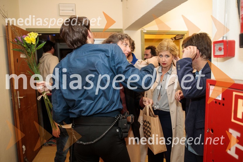 Vse zastonj! Vse zastonj!, Prešernovo gledališče Kranj, premiera