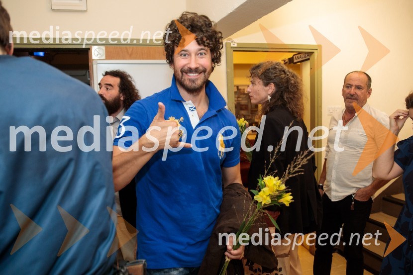  Miha Rodman, igralecVse zastonj! Vse zastonj!, Prešernovo gledališče Kranj, premiera