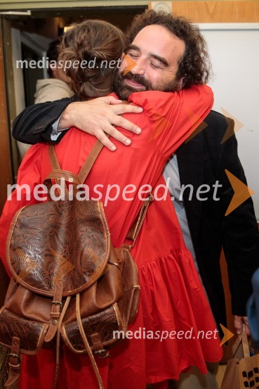  ... ;   Jure Novak, režiser, direktor, Prešernovo gledališče KranjVse zastonj! Vse zastonj!, Prešernovo gledališče Kranj, premiera