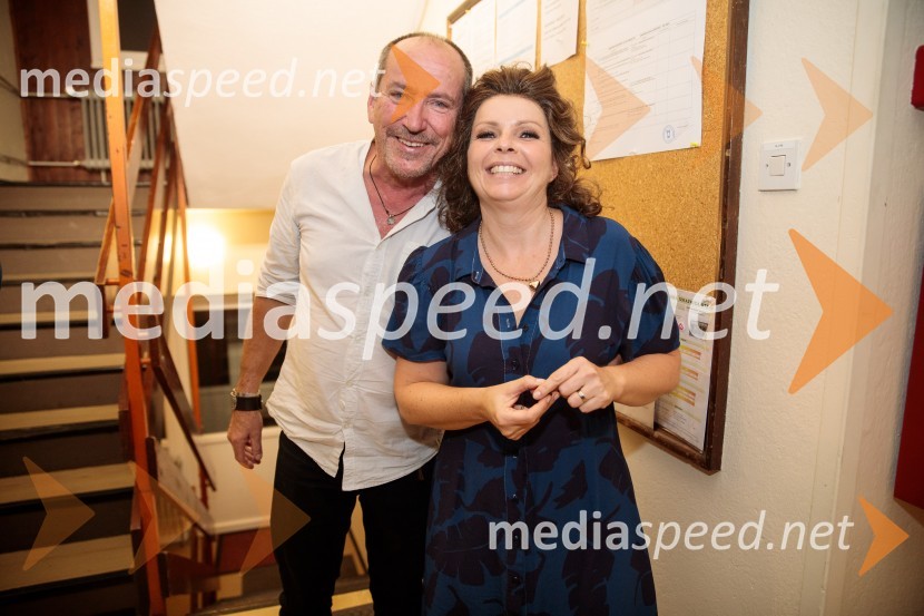  Ciril Roblek, inspicient PGK;  Vesna  Slapar, igralkaVse zastonj! Vse zastonj!, Prešernovo gledališče Kranj, premiera