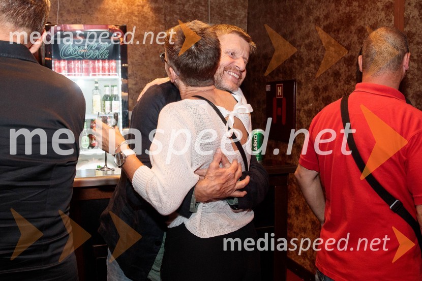  ... ;  Borut  Veselko, igralecVse zastonj! Vse zastonj!, Prešernovo gledališče Kranj, premiera