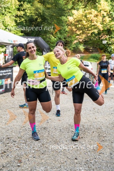  Valentina Jecl;  Mateja FidlerTrail Rudnica, druženje in zabava s skupino Donačka & Barbara