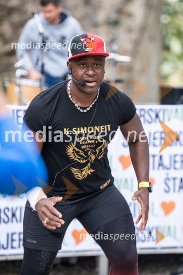  Yao Simon Koffi, osebni trener, K.SIMONFITTrail Rudnica, druženje in zabava s skupino Donačka & Barbara