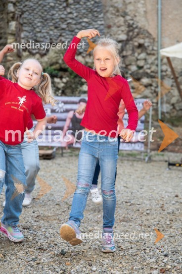 Plesna šola PROM ZvončicaTrail Rudnica, druženje in zabava s skupino Donačka & Barbara