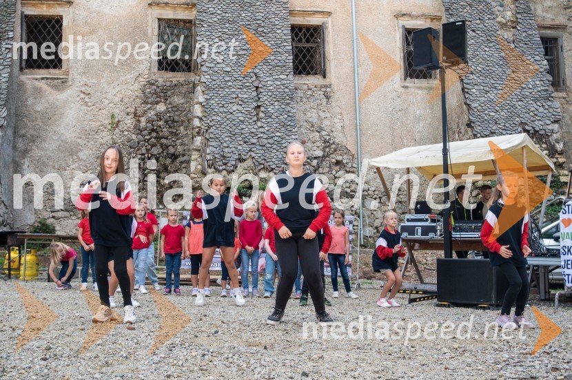 Plesna šola PROM ZvončicaTrail Rudnica, druženje in zabava s skupino Donačka & Barbara