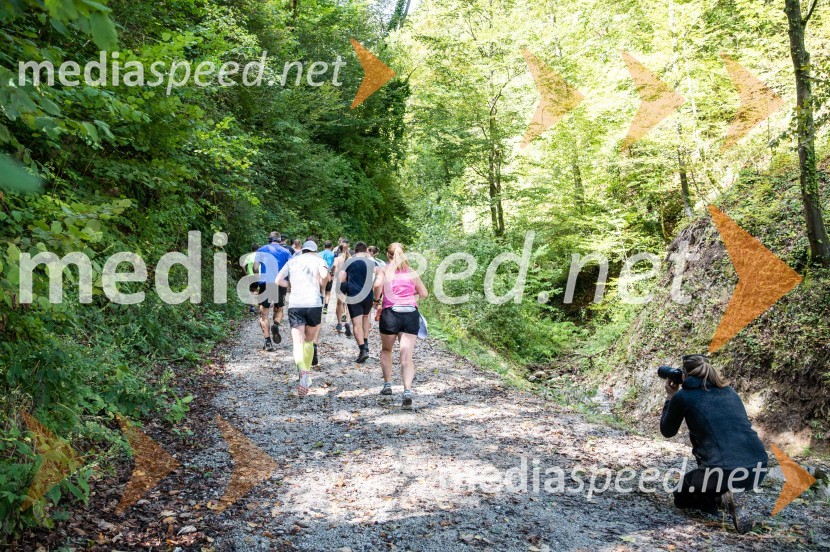 Trail Rudnica, druženje in zabava s skupino Donačka & Barbara