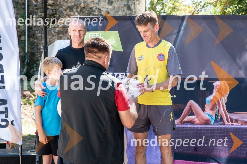  Andrej Debelak, 1. mesto, Afroditin tek, 5 km, moški 2022, 2. mesto Trail Rudnica na 13km in 3km;  ... ;  Miran Cvet, 1. mesto Trail Rudnica na 13km in 3kmTrail Rudnica, druženje in zabava s skupino Donačka & Barbara