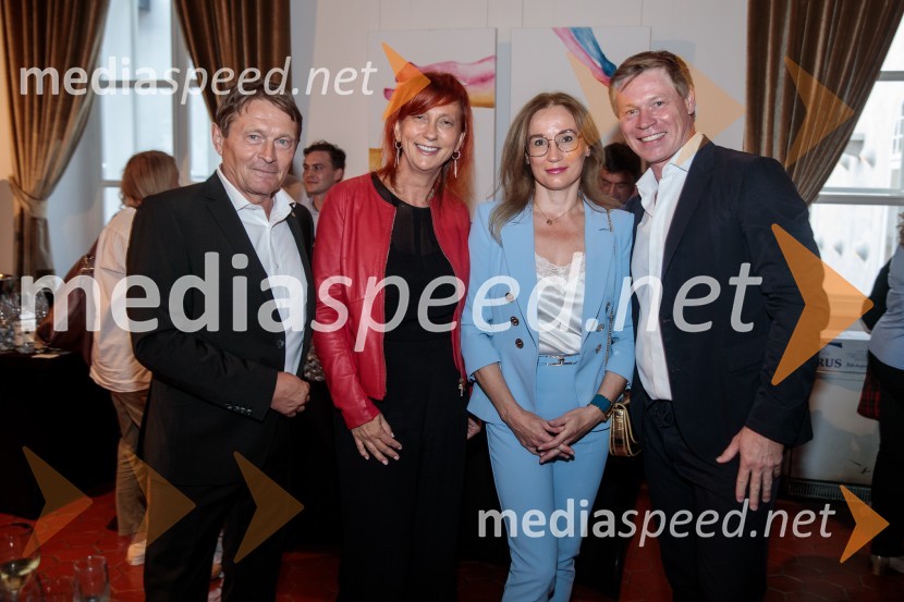  Andrej Kavšek, župan, Občina Črnomelj;  Jerneja  Kamnikar, ustanoviteljica in direktorica Vivo Catering;  Mojca Vran, zobodravnica;  Robert Klun, arhitektV objemu Lahinje, tamburaška opera