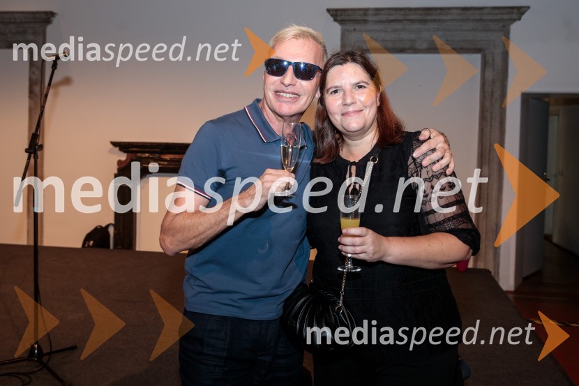   Igor  Jelen-Iggy, koreograf, lastnik plesnega centra Igen;  Teja Pelko, novinarka, Svet24V objemu Lahinje, tamburaška opera