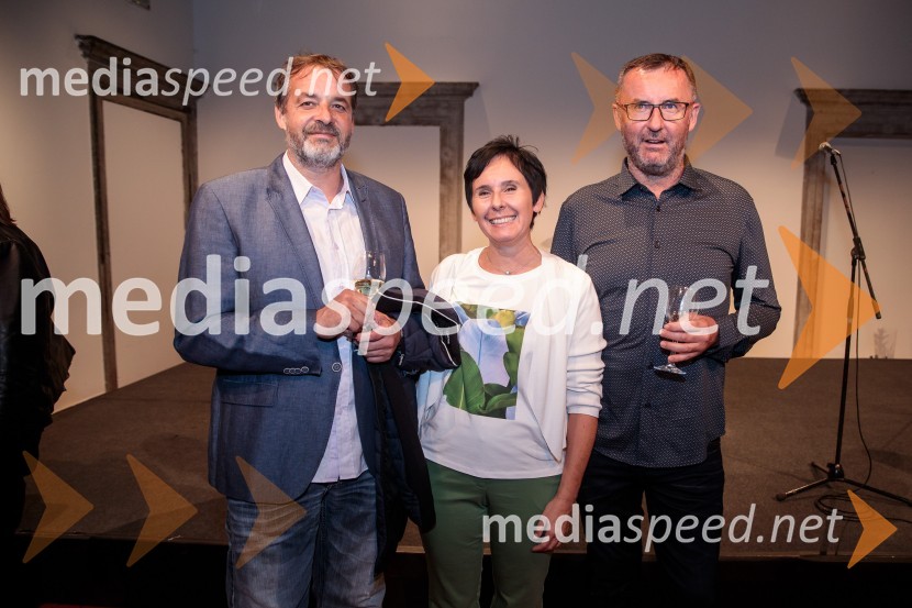 V objemu Lahinje, tamburaška opera