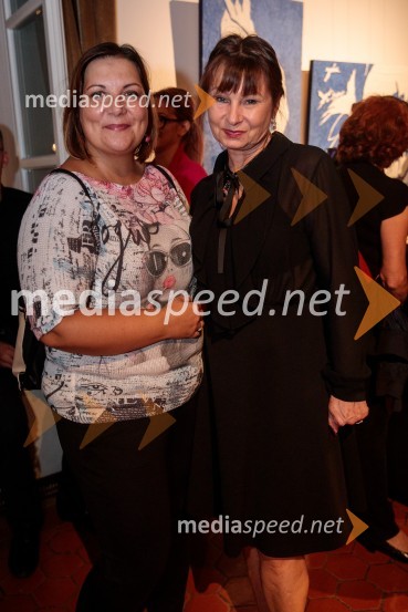  ... ;  Violeta Tomić, nekdanja poslanka Državnega zbora Republike SlovenijeV objemu Lahinje, tamburaška opera