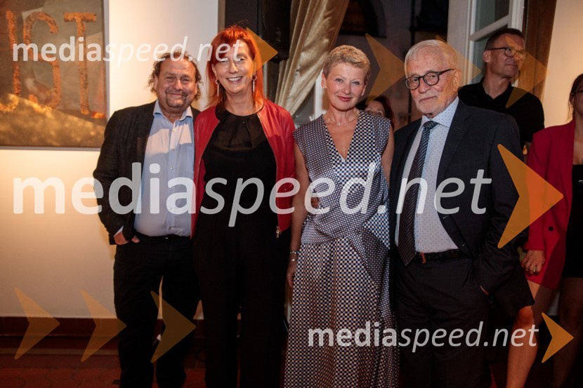  Darko  Brlek, direktor in umetniški vodja, Festival Ljubljana;  Jerneja  Kamnikar, ustanoviteljica in direktorica Vivo Catering;  Rija Čič; dr. Peter  Čeferin, pravnik, pisateljV objemu Lahinje, tamburaška opera