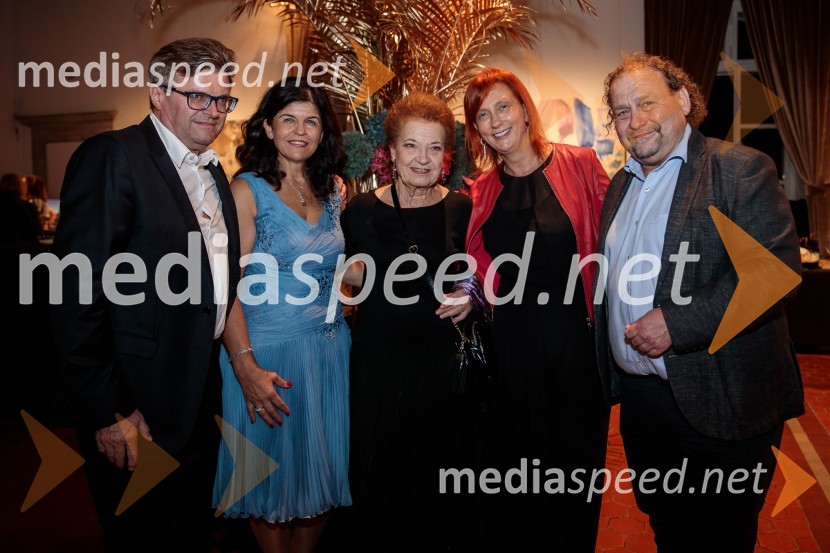  Dari Južna,  lastnik podjetja Lisca;  Vesna Južna, lastnica podjetja Lisca;  Elza Budau, slovenska tekstopiska, pesnica in pisateljica;  Jerneja  Kamnikar, ustanoviteljica in direktorica Vivo Catering;  Darko  Brlek, direktor in umetniški vodja, Festival LjubljanaV objemu Lahinje, tamburaška opera