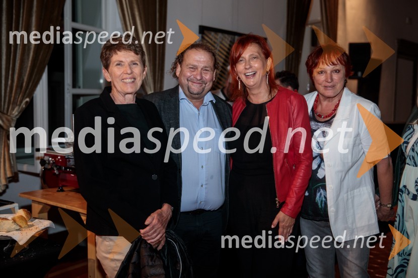  ... ;  Darko  Brlek, direktor in umetniški vodja, Festival Ljubljana;  Jerneja  Kamnikar, ustanoviteljica in direktorica Vivo Catering;  ... V objemu Lahinje, tamburaška opera