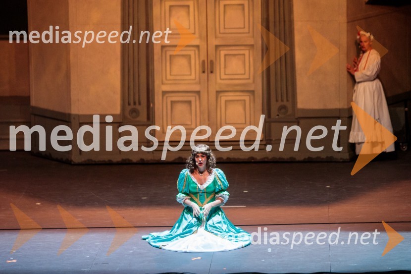  Sara Žuvela, operna pevkaV objemu Lahinje, tamburaška opera