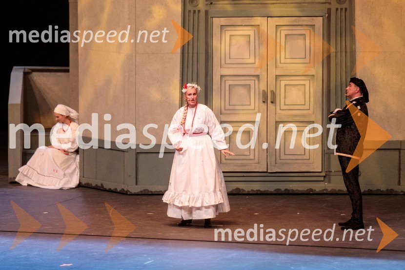  Sabina Gruden, pevka;  Nataša Zupan, sopranistka;  Domingo Stasi, operni pevecV objemu Lahinje, tamburaška opera