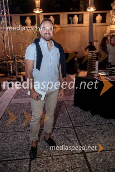  Žiga Lakner, pevecV objemu Lahinje, tamburaška opera