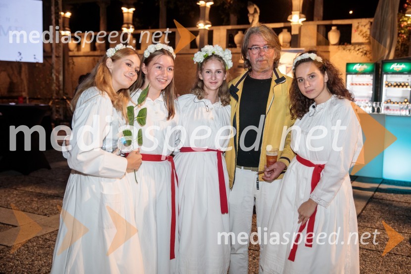  ... ;  ... ;  ... ;  Robert Pešut - Magnifico, glasbenik;  ... V objemu Lahinje, tamburaška opera