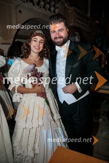  Sara Žuvela, operna pevka;  Gregor Zagorc, skladatelj, dirigentV objemu Lahinje, tamburaška opera