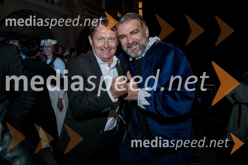  Andrej Kavšek, župan, Občina Črnomelj;  Željko Andrić, pevecV objemu Lahinje, tamburaška opera