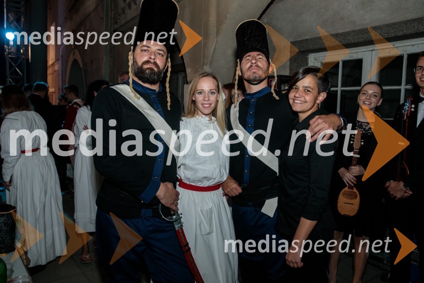  Jure Matkovič;  ... ;  Peter Črnič, direktor RIC Bela krajina;  Katarina KuharV objemu Lahinje, tamburaška opera