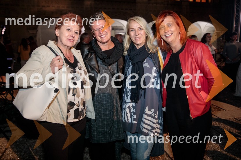  ... ;  ... ;  ... ;  Jerneja  Kamnikar, ustanoviteljica in direktorica Vivo CateringV objemu Lahinje, tamburaška opera