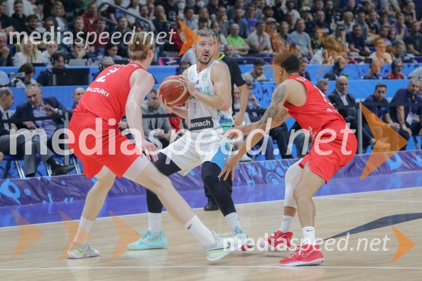  ... ;  Goran Dragić, košarkar;  ... Slovenija se je v četrtfinalu poslovila od evropskega prvenstva v košarki