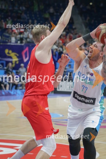 ... ;  Luka  Dončić, košarkarSlovenija se je v četrtfinalu poslovila od evropskega prvenstva v košarki
