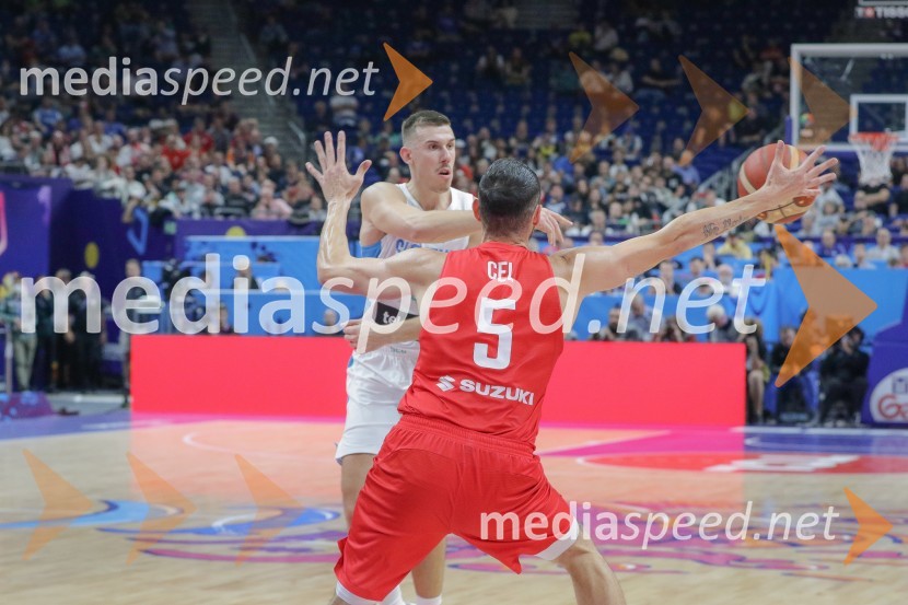  Vlatko Čančar, košarkar;  ... Slovenija se je v četrtfinalu poslovila od evropskega prvenstva v košarki