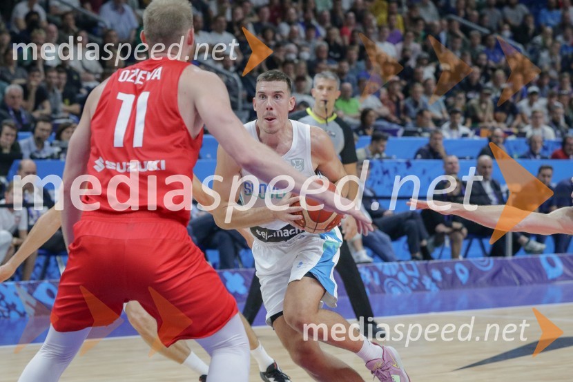  ... ;  Vlatko Čančar, košarkarSlovenija se je v četrtfinalu poslovila od evropskega prvenstva v košarki