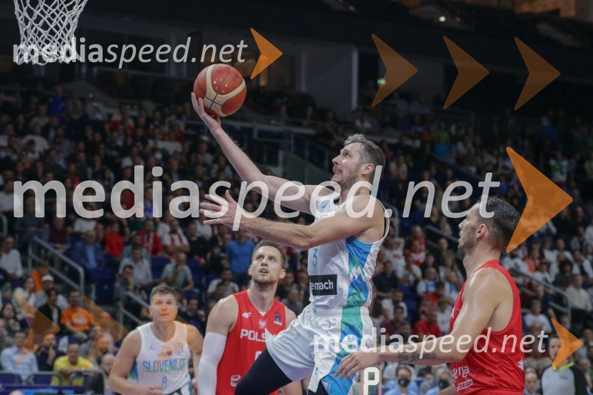  Goran Dragić, košarkarSlovenija se je v četrtfinalu poslovila od evropskega prvenstva v košarki