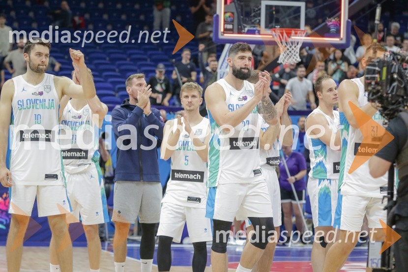  Mike Tobey, košarkar;  Zoran Dragić, košarkar;  Luka Rupnik, košarkar;  Žiga Dimec, košarkar;  Klemen Prepelič, košarkarSlovenija se je v četrtfinalu poslovila od evropskega prvenstva v košarki