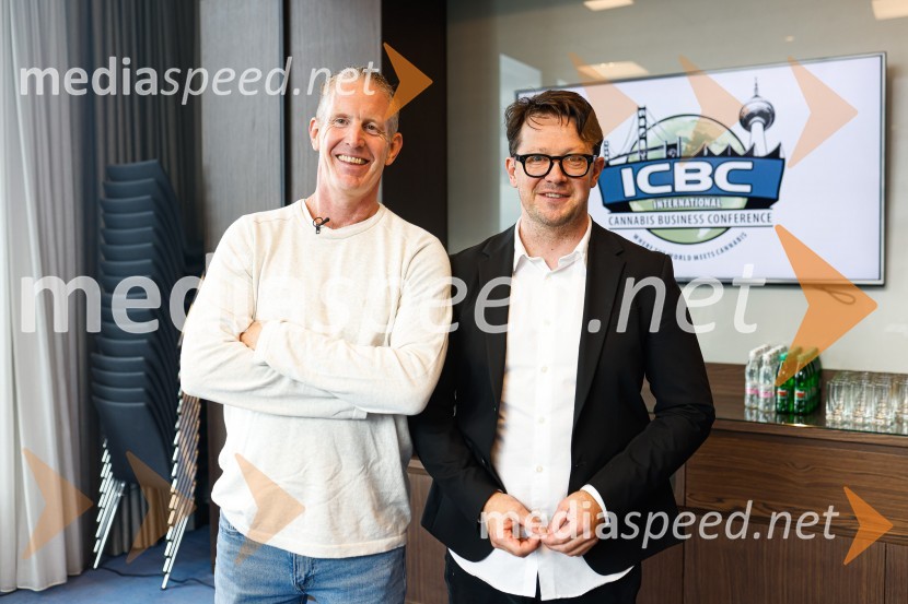  Alex Rogers , podjetnik, politični aktivist, ustanovitelj in izvršni direktor številnih uspešnih podjetji;  Boštjan Klun, Klun komunikacijePopolna legalizacija konoplje je največja gospodarska priložnost za Slovenijo, tiskovna konferenca