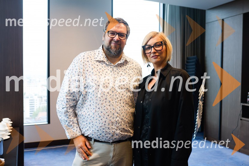 Popolna legalizacija konoplje je največja gospodarska priložnost za Slovenijo, tiskovna konferenca