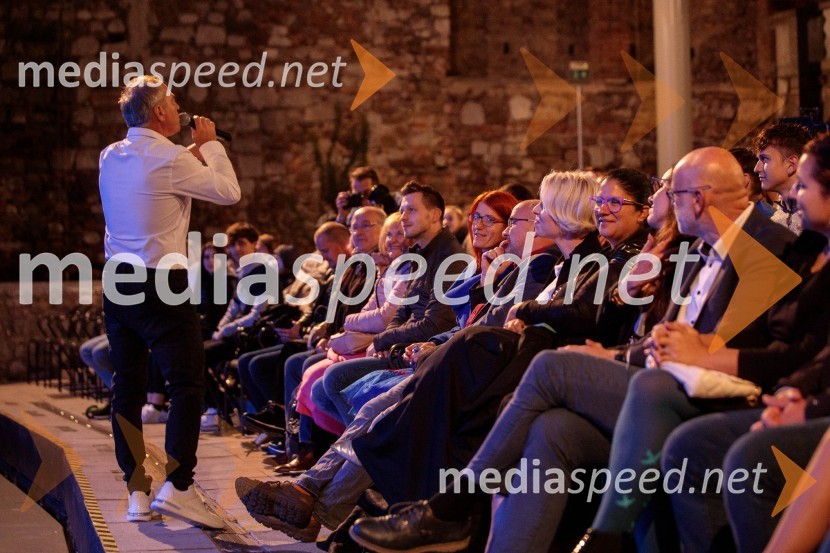  VIli Resnik, pevecVeliki dobrodelni koncert Vilijem Julijan 2022