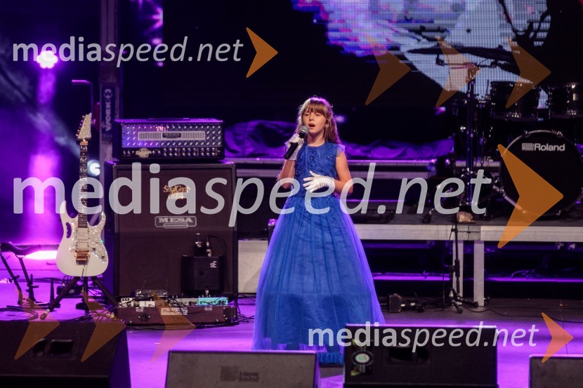  Ella Vita BezenšekVeliki dobrodelni koncert Vilijem Julijan 2022