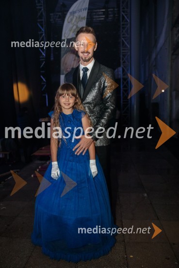  Ella Vita Bezenšek;  Gregor Bezenšek, glasbenik, Soulgreg artist, društvo Viljem JulijanVeliki dobrodelni koncert Vilijem Julijan 2022