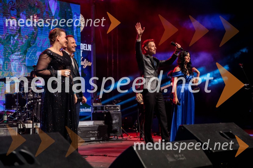  ... ;  ... ;  Gregor Bezenšek, glasbenik, Soulgreg artist, društvo Viljem Julijan;  Nina  Bezenšek, društvo Viljem JulijanVeliki dobrodelni koncert Vilijem Julijan 2022