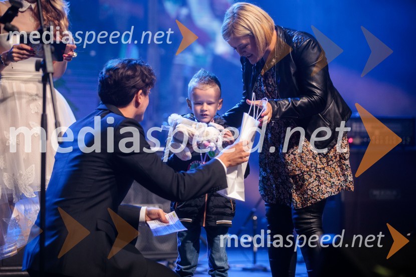  Domen Valič, igralec;  ... ;  ... Veliki dobrodelni koncert Vilijem Julijan 2022