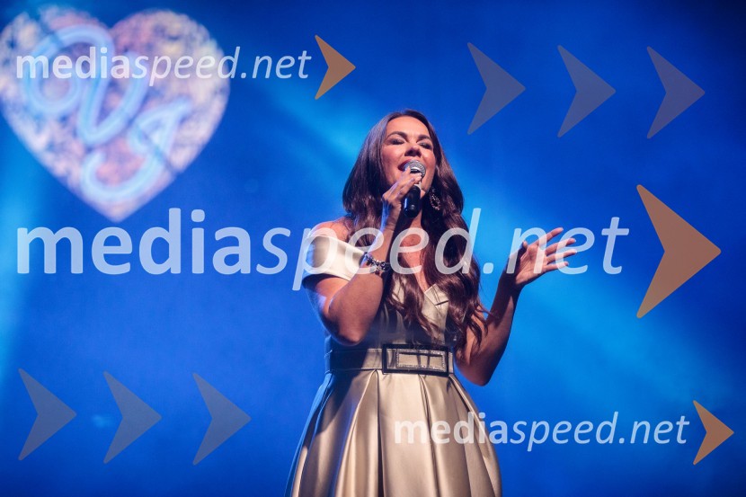  Rebeka Dremelj, pevkaVeliki dobrodelni koncert Vilijem Julijan 2022