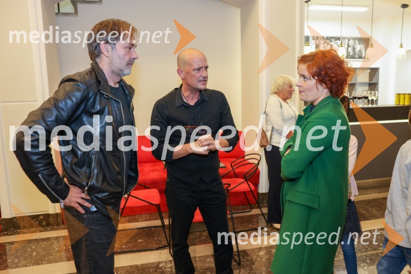  Jure Ivanušič, dramski igralec in glasbenik;  Miha Golob, upravnik in umetniški vodja, SLG Celje;  Nana Forte, skladateljica in sopranistkaRobin Hood, premiera mladinske predstave v SLG Celje