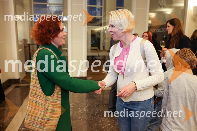  Nana Forte, skladateljica in sopranistka; mag. Urška Klakočar Zupančič, predsednica Državnega zbora RS, podpredsednica, Gibanje SvobodaRobin Hood, premiera mladinske predstave v SLG Celje