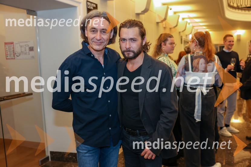  Samo M. Strelec, režiser;  Andrej Murenc, igralecRobin Hood, premiera mladinske predstave v SLG Celje